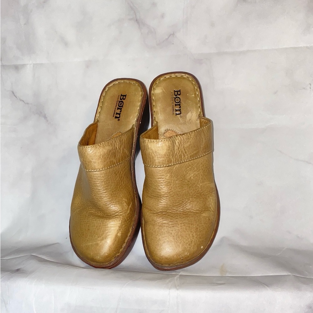 Born Leather Platform Mule Clog Wedge creamy tan Shoes size 9
